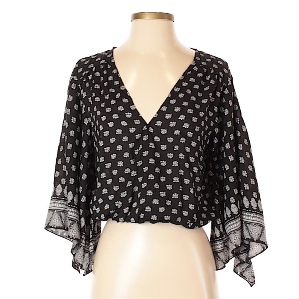 Cute Amuse Society crop top!